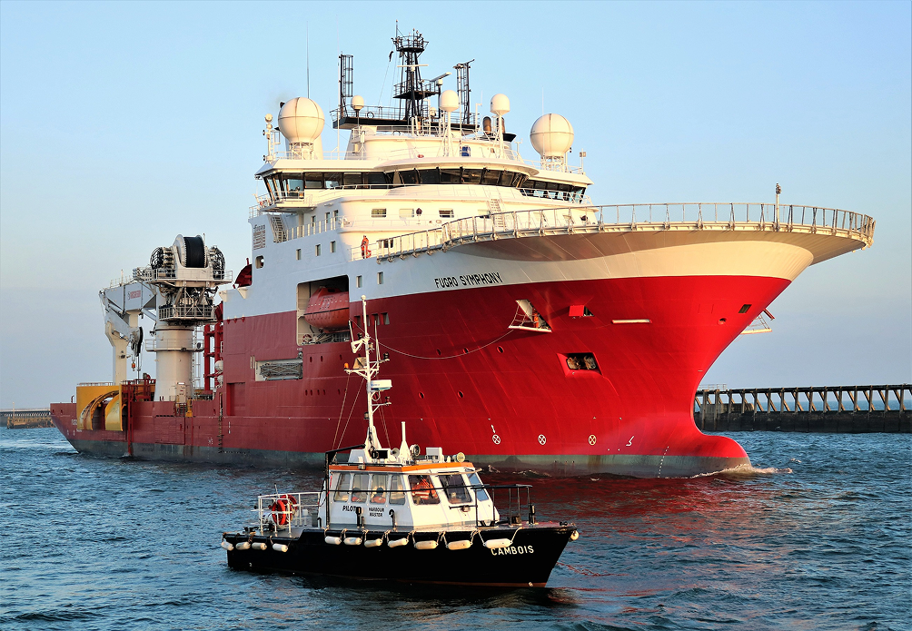 Marine offshore vessel